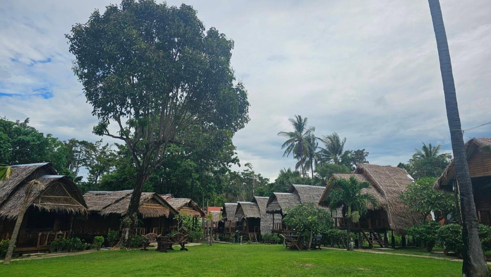 Eden Lanta Bungalow Koh Lanta Bagian luar foto
