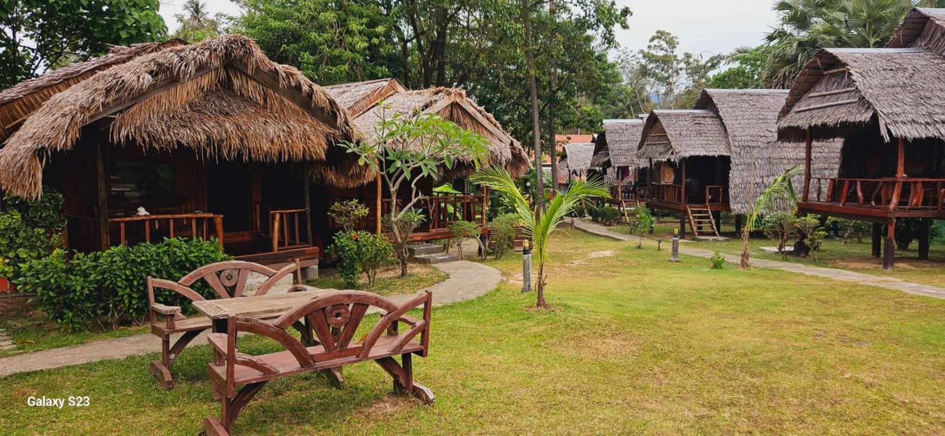 Eden Lanta Bungalow Koh Lanta Bagian luar foto